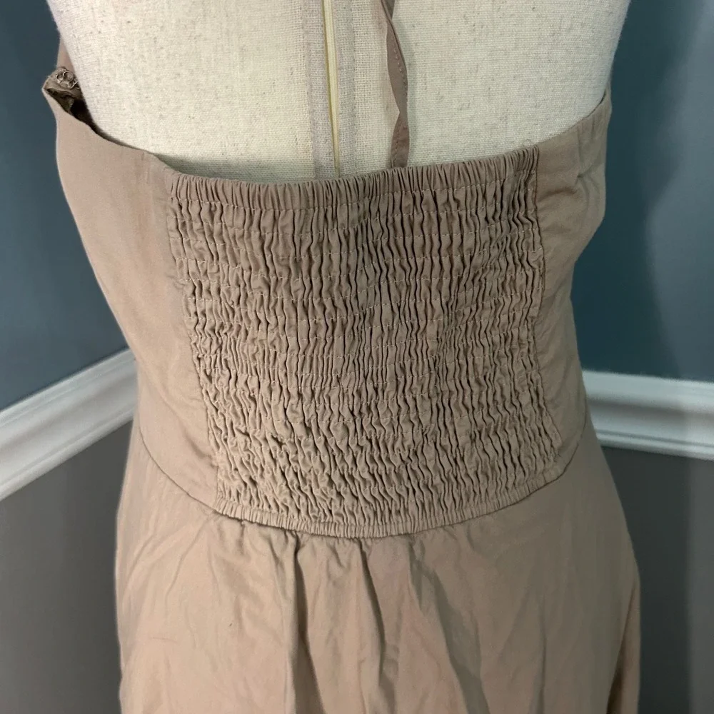Abercrombie & Fitch keywords khaki